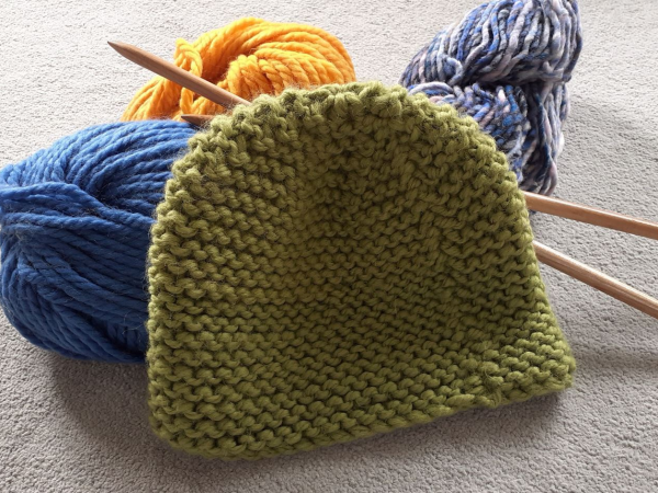 How to knit a hat