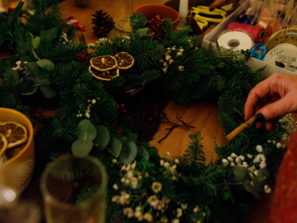 Festive Wreath Making with Blooming Edens