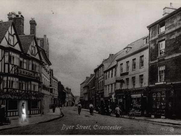 Haunted Cirencester Town Tour