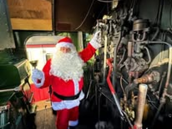 Santa by Steam - 16:00 Departure Compartments (Twilight)