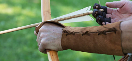 Palace Lectures: A short history of the Longbow and its use in the Hundred Years War