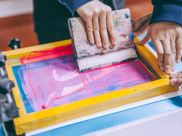 Weekend Masterclass: Experiment with Screen-Printing