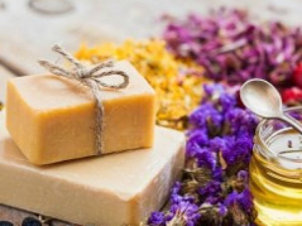 27th - 30th August: Hands on History: Herbs and hygeine - Tudor soap making & Summer Storytelling