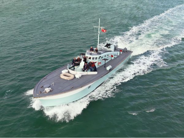 Motor Gun Boat 81 - Portsmouth to Cowes Powerboat Festival - Return Trip