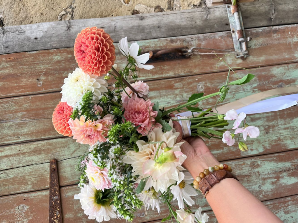 Hand-tied Floral Arrangement with Periwinkle Barn