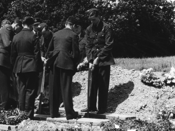 Lunchtime Lecture: The Air Ministry Regrets: Facts, fiction, and emotional truths in the AIR 81 series