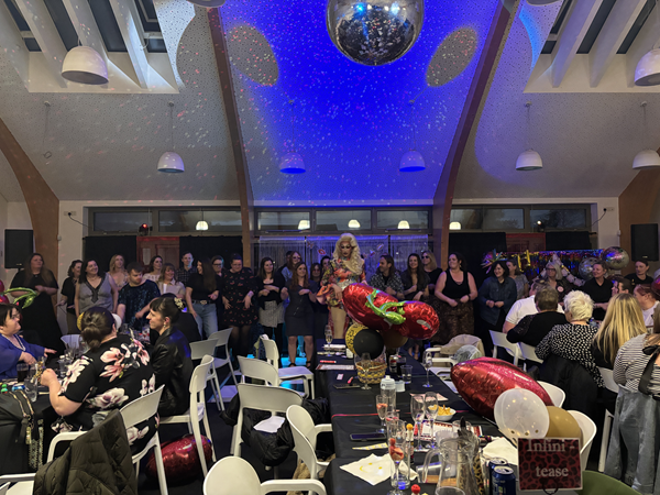 Karaoke & Bingo Spotlight & Sparkle Night