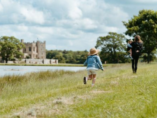 Family Explorer