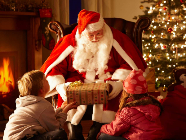 Santa's Grotto with Bear Making, Letter Writing & Bauble Colouring