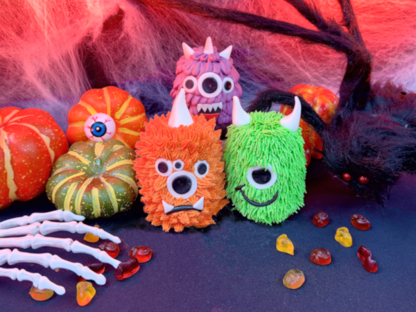 Mini Monster Cake Decorating Workshop