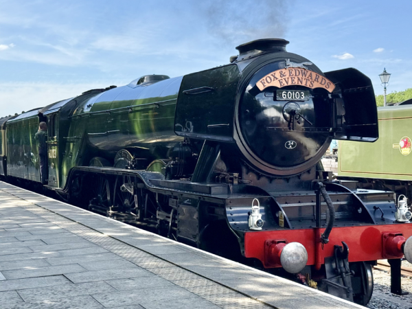 Railtour - Legendary Journey with Flying Scotsman (Chesterfield - York)