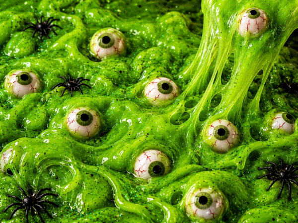 HALLOWEEN SLIME MAKING