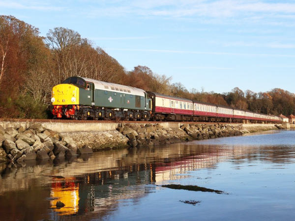 Saturday 22 August: The Thistle & Dragon with 40013 'Andania' & 45118 'The Royal Artilleryman'