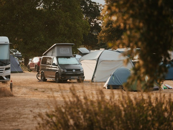 FESTIVAL OF FLIGHT - CAMPING 2027 - SELECT DATE OF ARRIVAL ON CALENDAR, CONFIRM ADDITIONAL