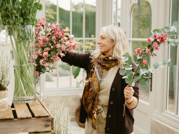Summer Floral Urn Workshop