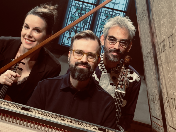 ZAREK Trio: Mudlark!