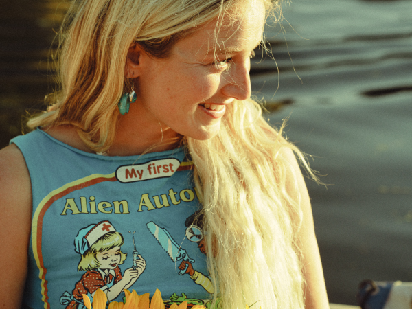 Saturday 22nd Aug - An evening with Jo Hill at The Sunset Sunflower Bar