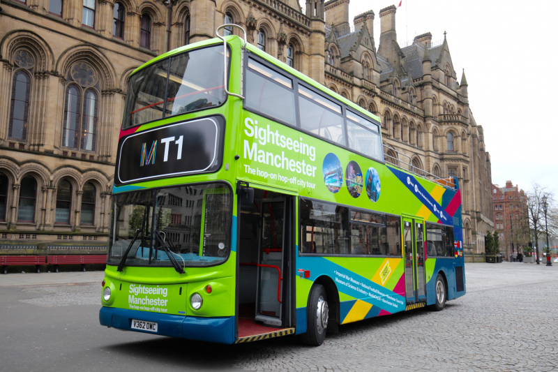 manchester free bus tour