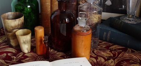 Victorian Herbal Extremes - Heroic versus Botanic Medicine