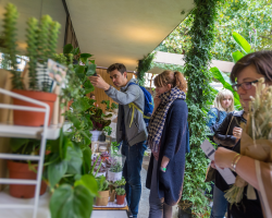 Gift Friends Membership