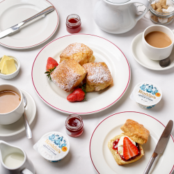 GV Cream Tea on the train For Two