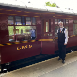 Directors' Saloon for 5 (10:15 - with Continental Breakfast)