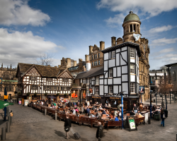 Discover Manchester Walking Tour
