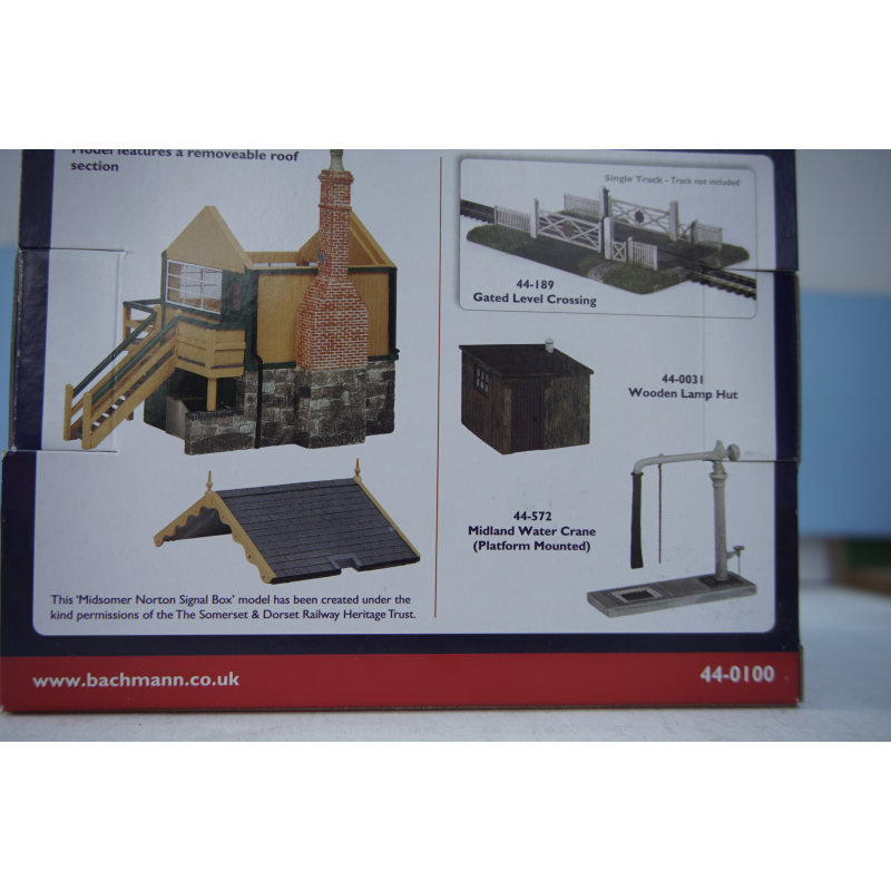 Midsomer Norton Signal Box by Bachmann Model Railways