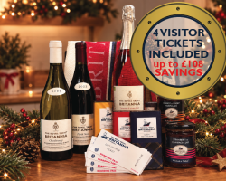 A Toast to Christmas Britannia Hamper
