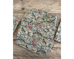 Golden Lily Oven Gloves