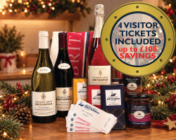 A Toast to Christmas Britannia Hamper