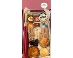 Davenports Luxury Picnic Box - limited availability, purchased at time of booking ONLY