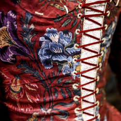 On Demand: Behind the Seams - The Secrets of Chintz