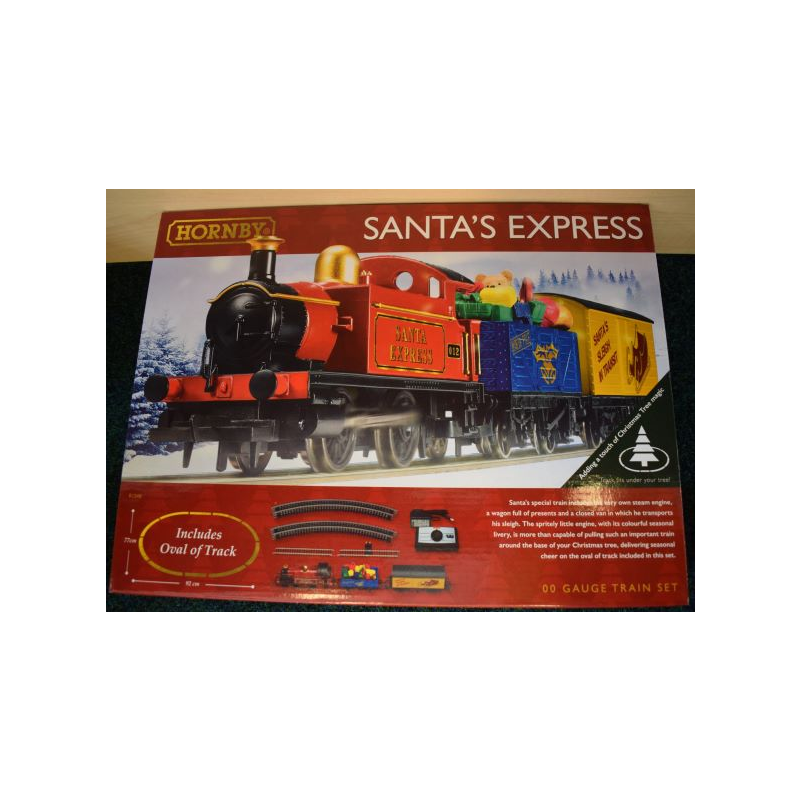 Hornby 00 Gauge Santa Express Train Set