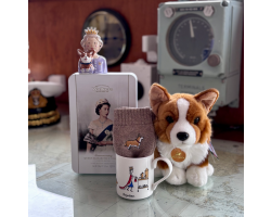 Queen and Corgi Hamper with Two Admissions Tickets