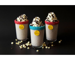 Paw-Shakes