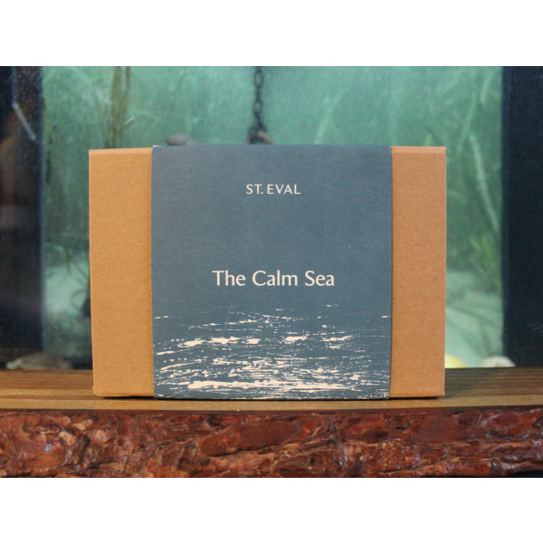 Cardboard gift box with sea salt scented candles