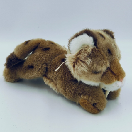 Petjes Cubsy Smilodon lying 24cm