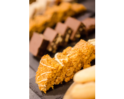Mini Cake Bites - Adult buffet food