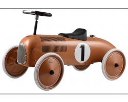 Ride on classic racer