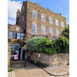 Coffee with a Curator: Celebrating the 160th anniversary of Morris & Co.