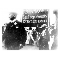 Women Art Workers and the Arts & Crafts Movement