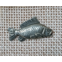 Carp pin badge