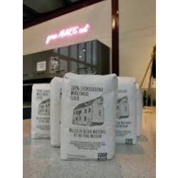 100% Stoneground Wholemeal Flour