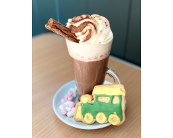 Luxury Hot Chocolate & Mince Pie, Cookie Or Gingerbread Man