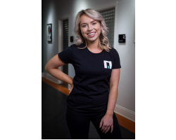 Medium | Female